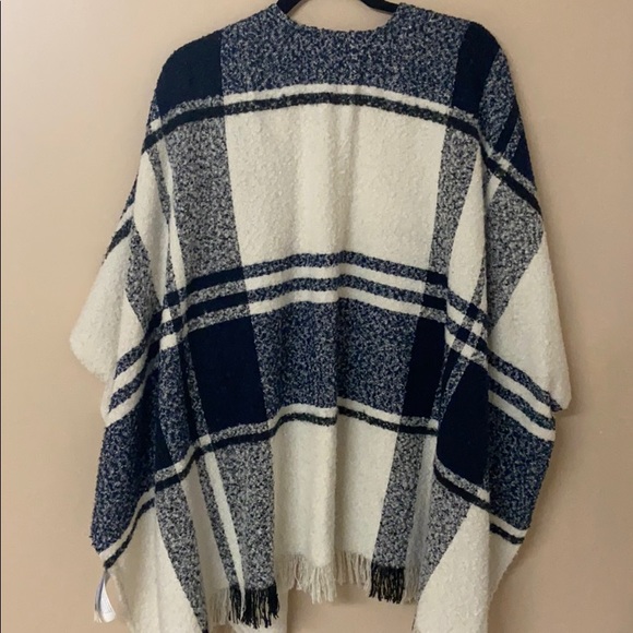 Forever 21 Blue Plaid Poncho - Picture 8 of 10